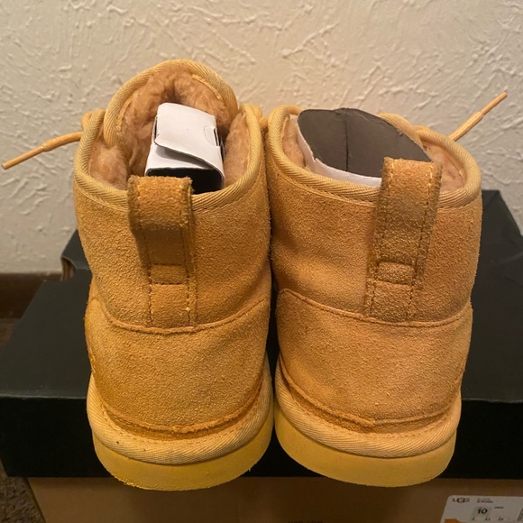 Men’s Ugg Neumel Boots - Picture 5 of 8